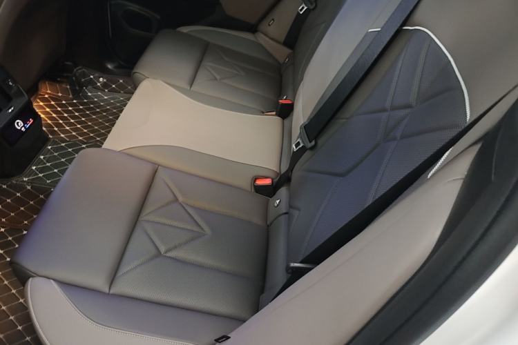 Used BMW X3 2025 xDrive30L Leading Model M Sport Package Left Rear Seat
