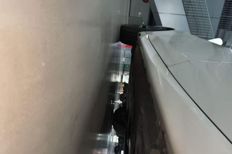 Used BMW X3 2025 xDrive30L Leading Model M Sport Package Left Side Sill