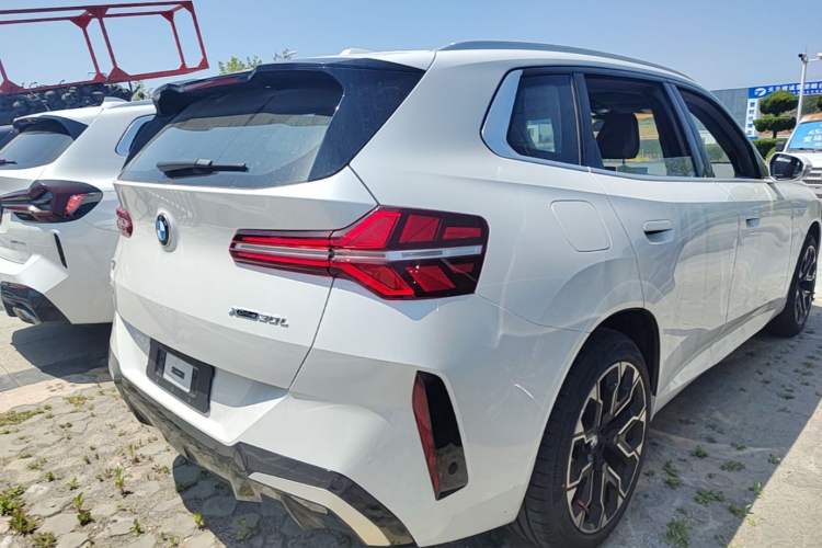 Used BMW X3 2025 xDrive30L Leading Model M Sport Package Rear Right 45 Deg