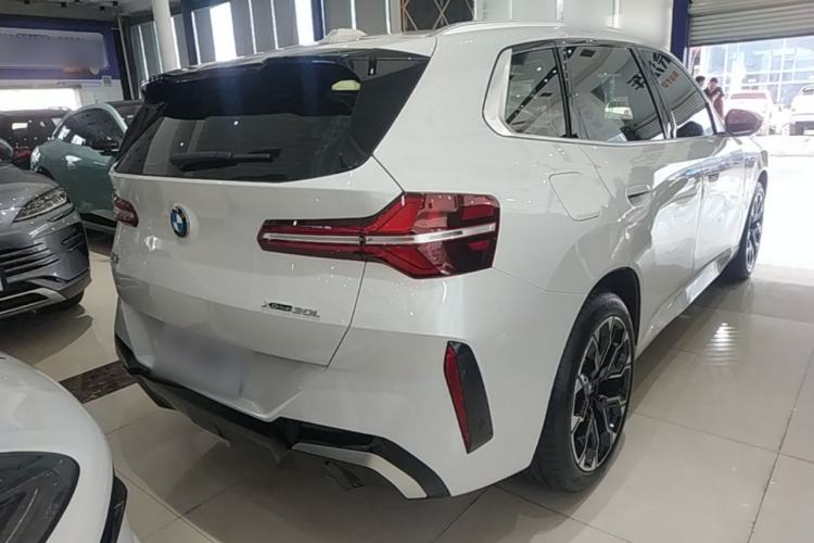 Used BMW X3 2025 xDrive30L Leading Model M Sport Package Rear Right 45 Deg