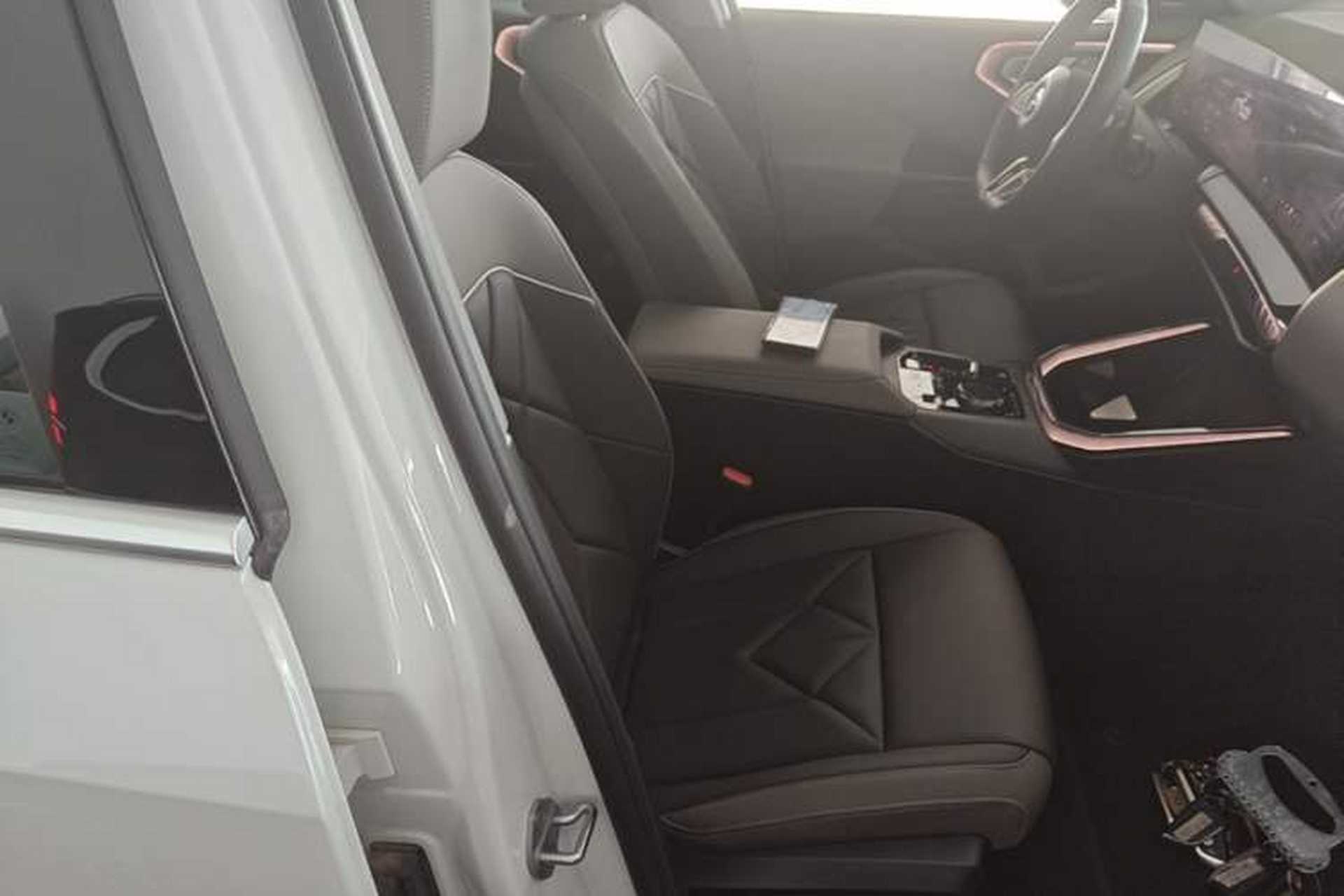 Used BMW X3 2025 xDrive30L Leading Model M Sport Package Right Front Seat