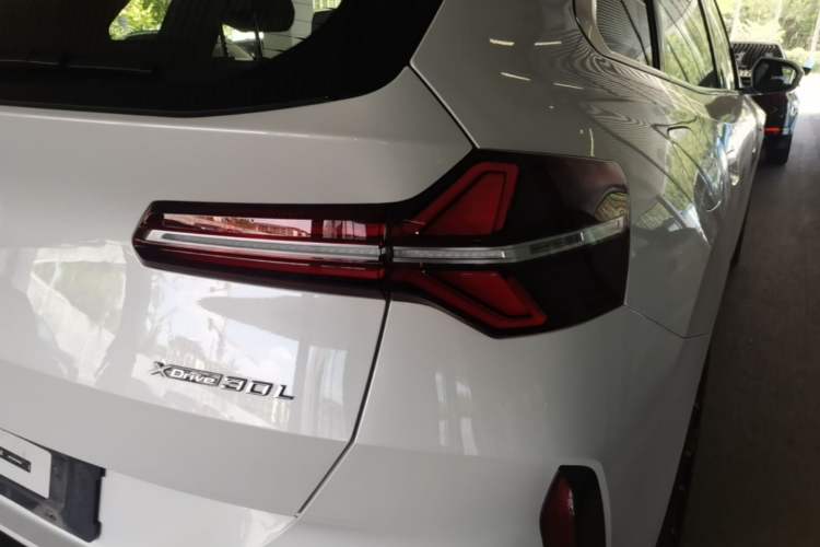 Used BMW X3 2025 xDrive30L Leading Model M Sport Package Right Rear Taillight