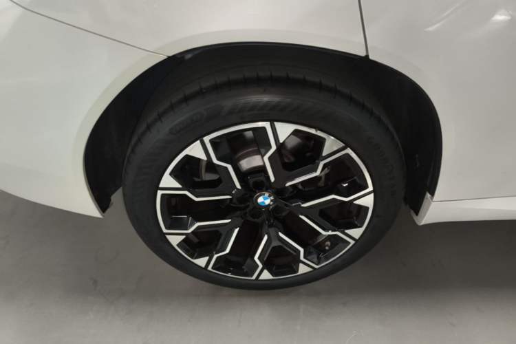 Used BMW X3 2025 xDrive30L Leading Model M Sport Package Right Rear Wheel Hub