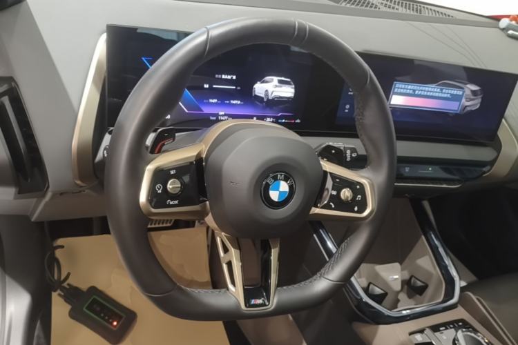 Used BMW X3 2025 xDrive30L Luxury Edition M Sport Package Steering Wheel