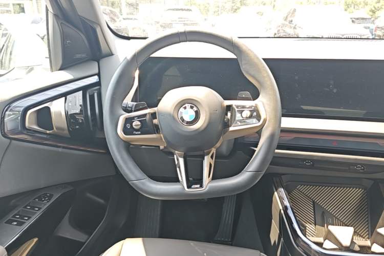 Used BMW X3 2025 xDrive30L Leading Model M Sport Package Steering Wheel