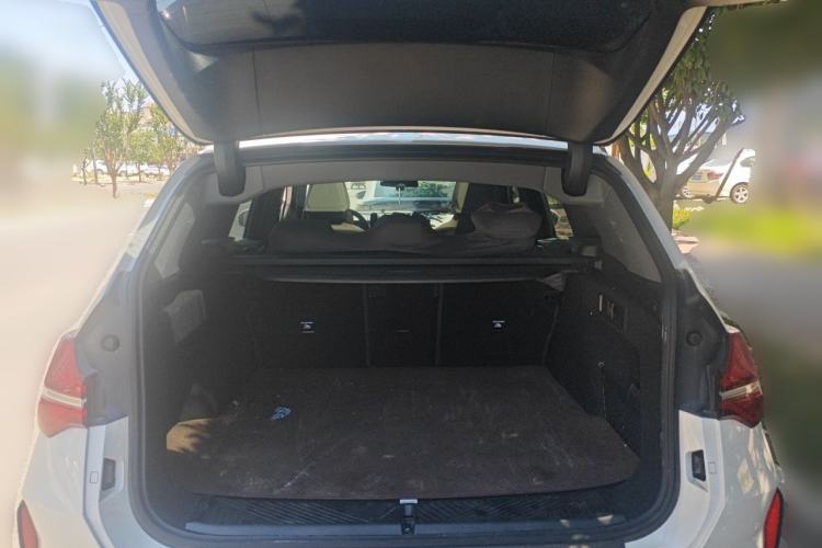 Used BMW X3 2025 xDrive30L Leading Model M Sport Package Trunk