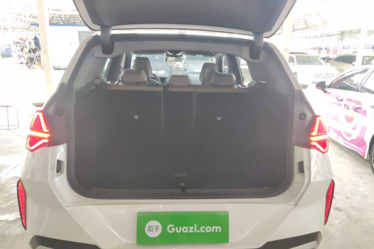 Used BMW X3 2025 xDrive30L Luxury Edition M Sport Package Trunk