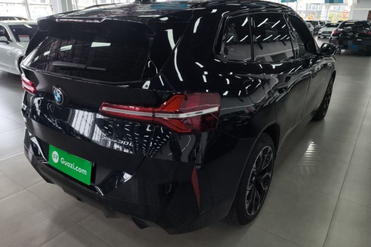 Used BMW X3 2026 Model xDrive30L Leading M Sport Midnight Package Exterior 3