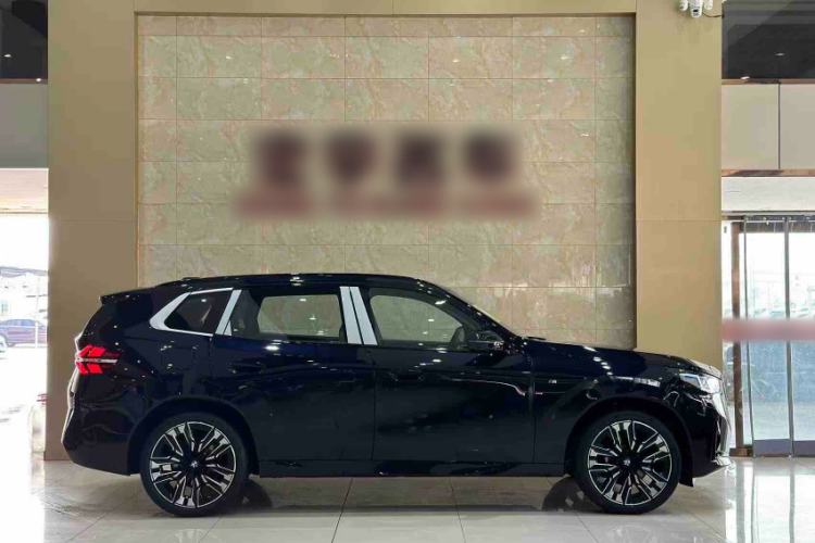 Used BMW X3 2026 Model xDrive30L Premium M Sport Midnight Package Exterior 7