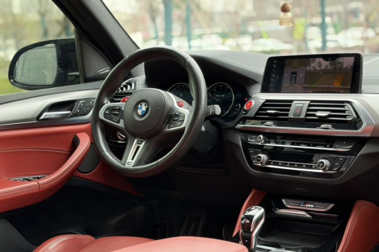 Used BMW X3 M 2019 X3 M Interior 4