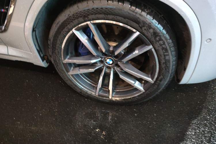 Used BMW X3 M 2019 X3 M Right Front Wheel Hub