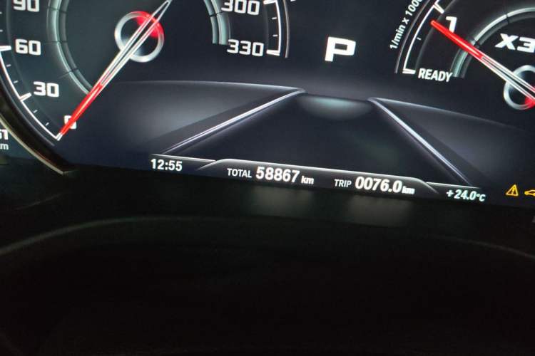 Used BMW X3 M 2019 X3 M Odometer Close Up