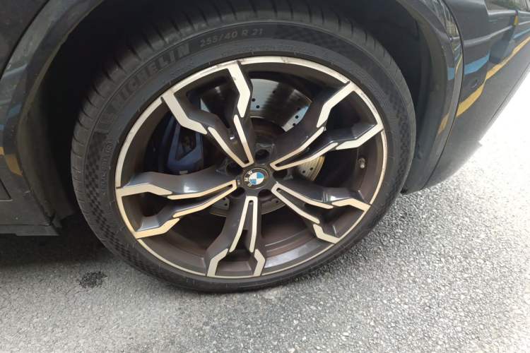 Used BMW X3 M 2021 X3 M Competition Edition Right Front Wheel Hub
