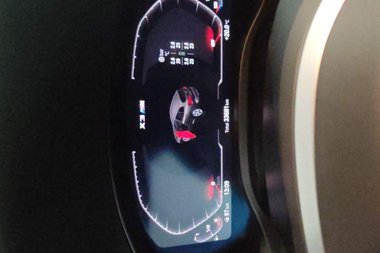 Used BMW X3 M 2022 X3 M Odometer Close Up