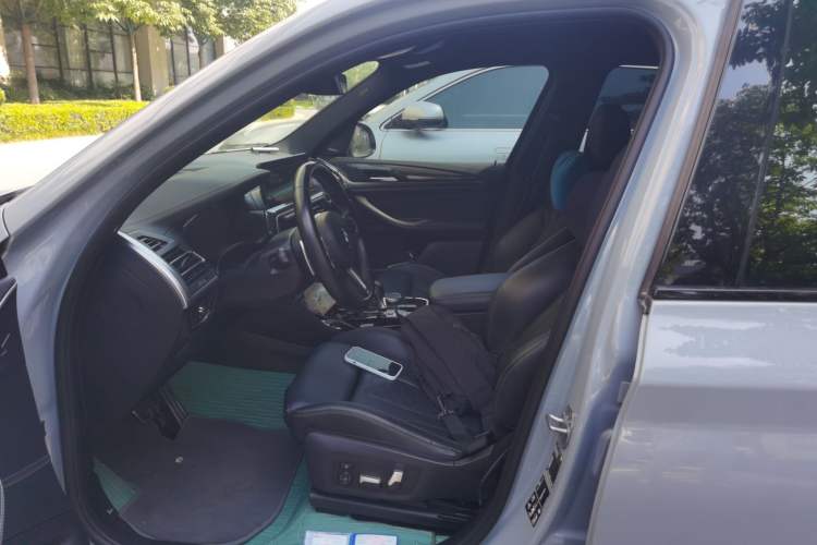 Used BMW X3 M 2022 X3 M Competition Edition Left Front Seat