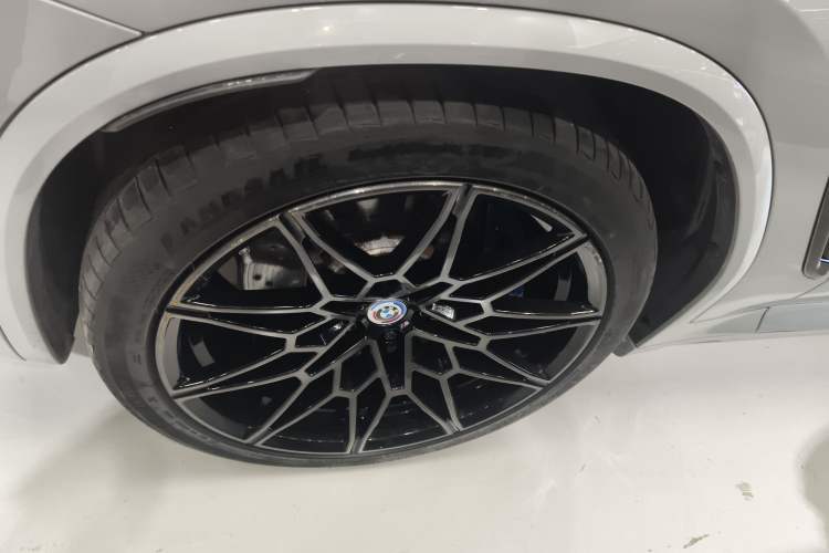 Used BMW X3 M 2022 X3 M Competition Edition Left Front Wheel Hub