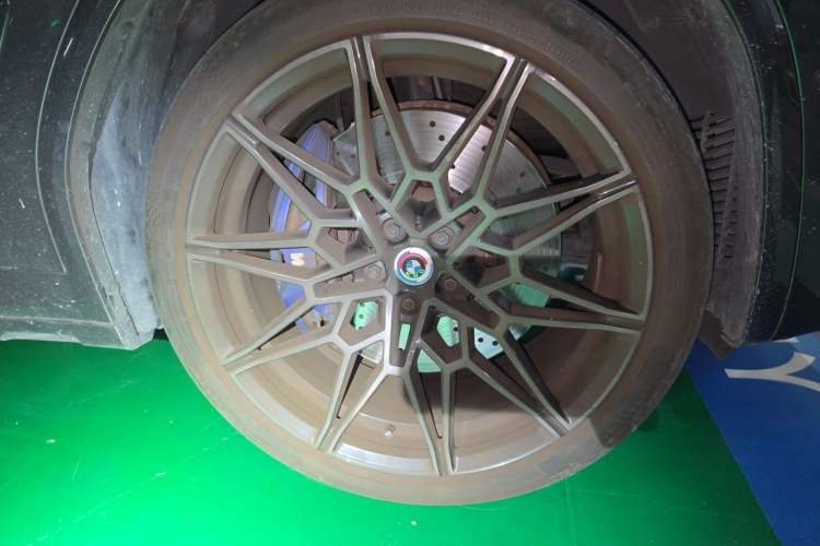 Used BMW X3 M 2022 X3 M Competition Edition Right Front Wheel Hub