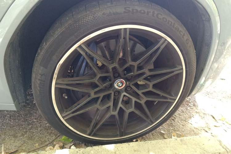 Used BMW X3 M 2022 X3 M Competition Edition Right Front Wheel Hub
