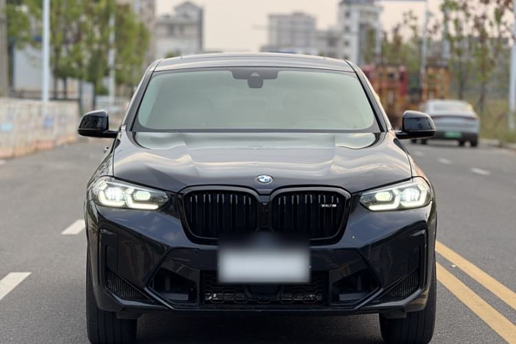 Used BMW X4 2022 xDrive 25i M Sport Package Exterior 2