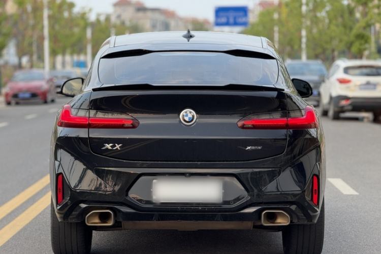 Used BMW X4 2022 xDrive 25i M Sport Package Exterior 4