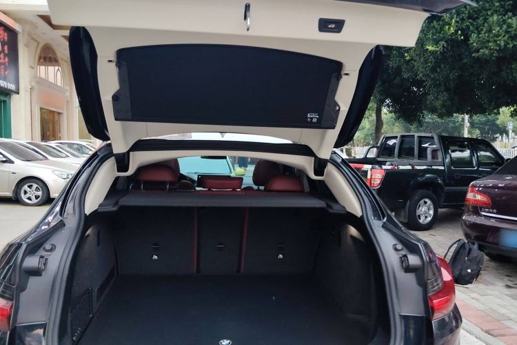 Used BMW X4 2022 xDrive 25i M Sport Package Trunk