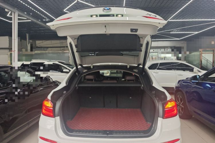 Used BMW X4 2016 xDrive20i M Sport Edition Trunk