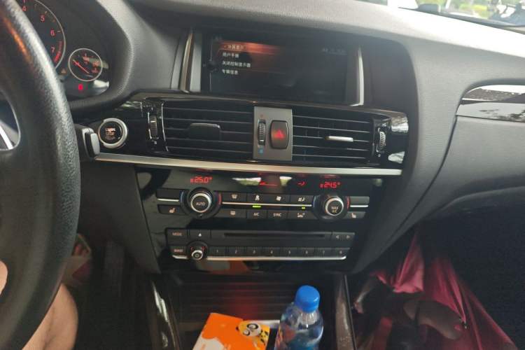Used BMW X4 2014 xDrive20i X Design Package Audio And AC Panel