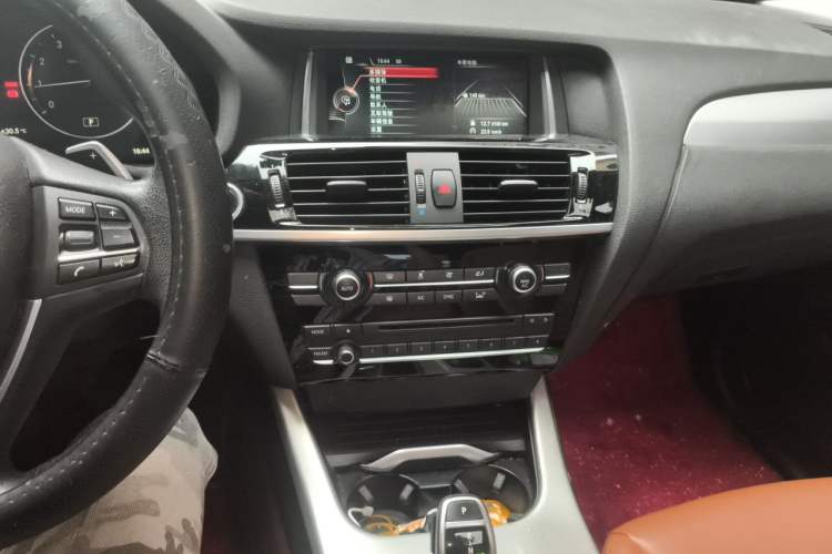 Used BMW X4 2014 xDrive28i Leading Model Audio And AC Panel