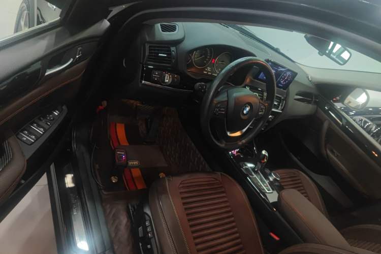 Used BMW X4 2014 xDrive20i X Design Package Driver Seat