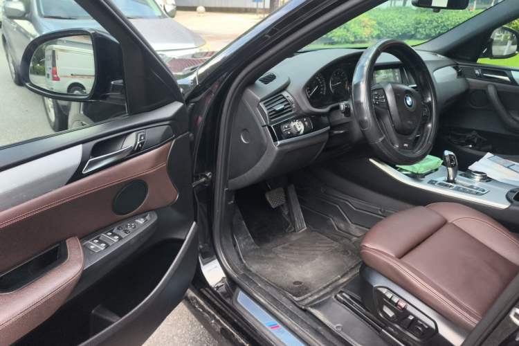 Used BMW X4 2014 xDrive20i X Design Package Driver Seat