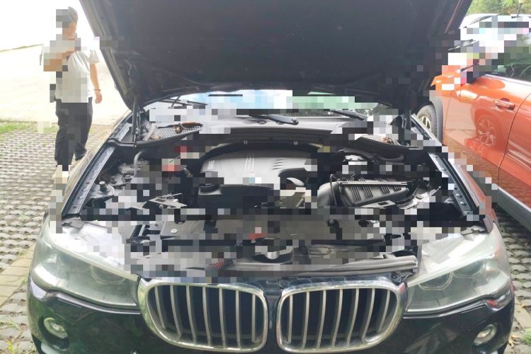 Used BMW X4 2014 xDrive20i X Design Package Engine Bay