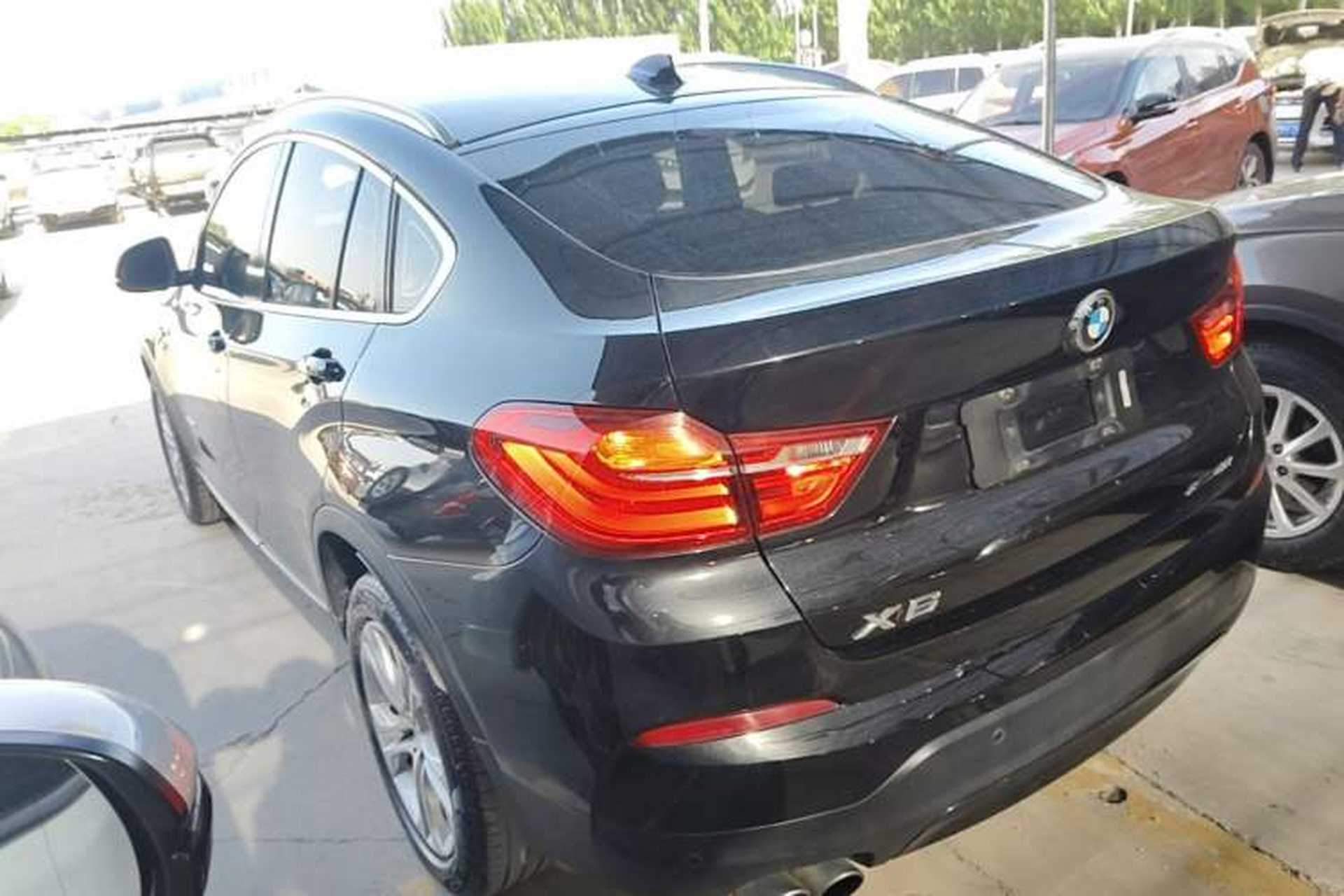 Used BMW X4 2014 xDrive28i Leading Model Exterior 2