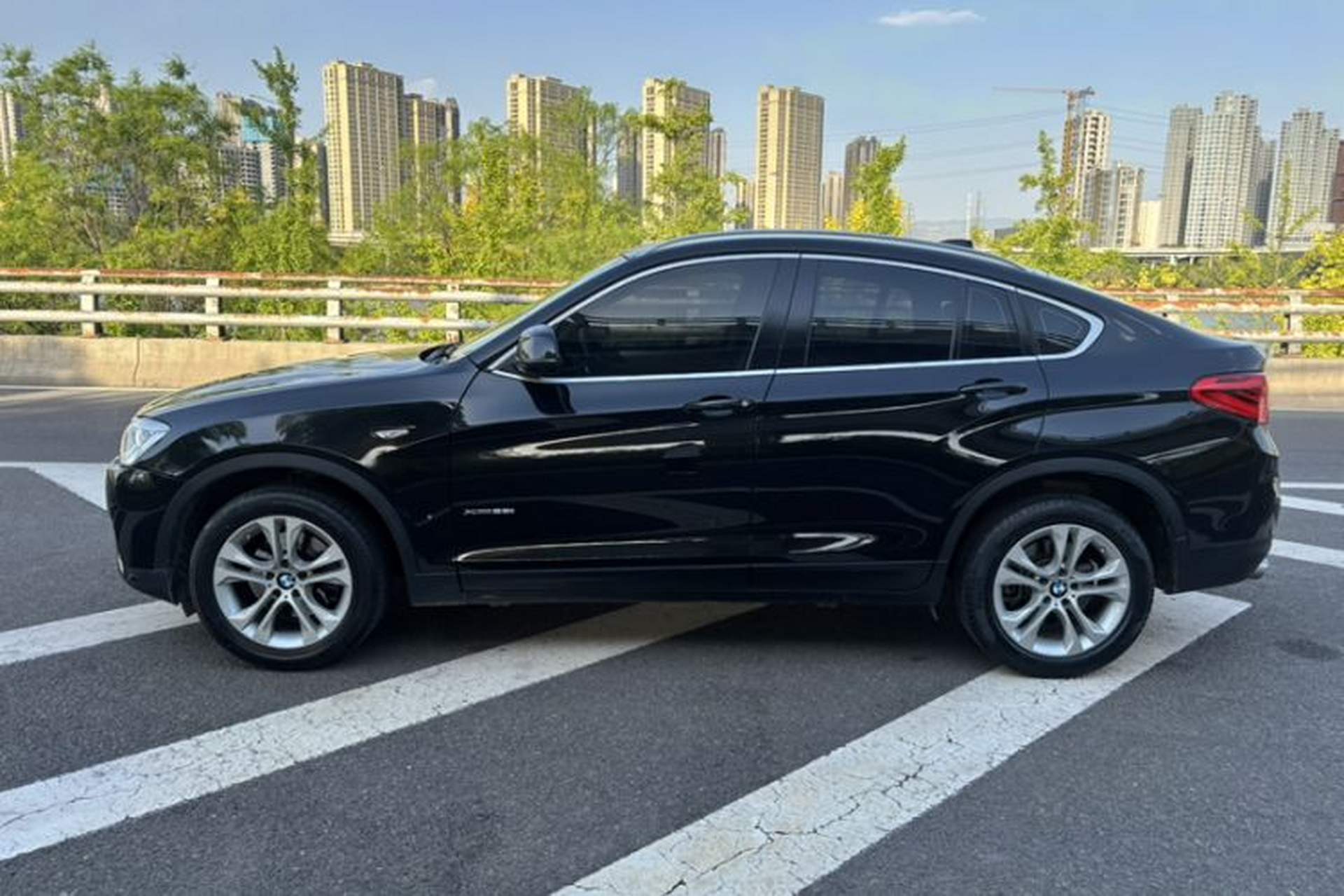 Used BMW X4 2014 xDrive28i Leading Model Exterior 6