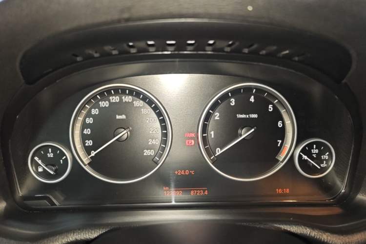 Used BMW X4 2014 xDrive28i M Sport Edition Instrument Cluster