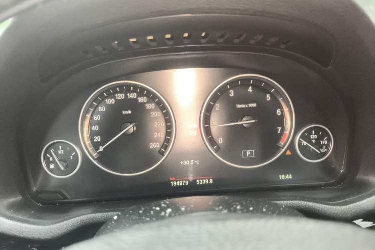 Used BMW X4 2014 xDrive28i Leading Model Instrument Cluster