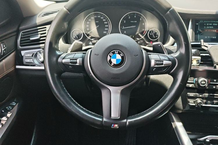 Used BMW X4 2014 xDrive28i M Sport Edition Interior 3