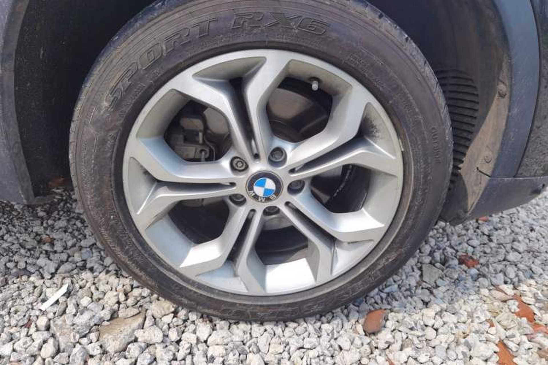Used BMW X4 2014 xDrive20i X Design Package Right Front Wheel Hub