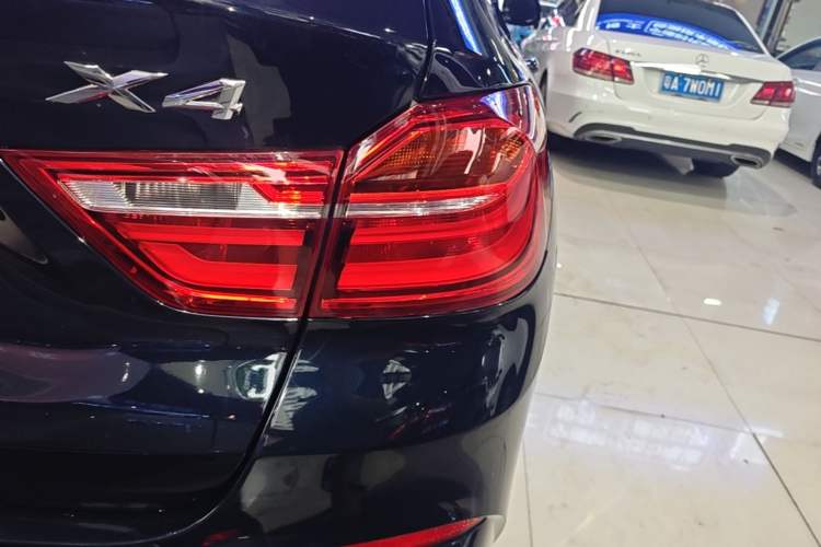 Used BMW X4 2014 xDrive28i M Sport Edition Right Rear Taillight