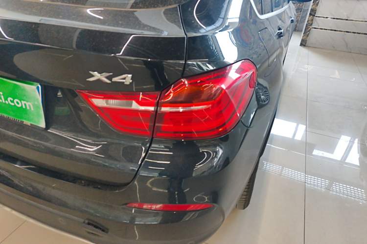 Used BMW X4 2014 xDrive20i X Design Package Right Rear Taillight