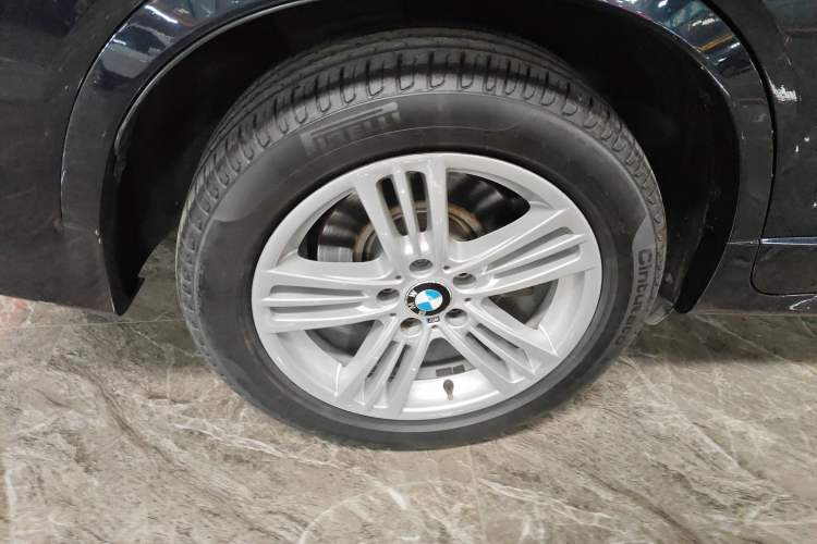 Used BMW X4 2014 xDrive28i M Sport Edition Right Rear Wheel Hub