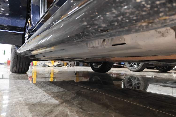 Used BMW X4 2014 xDrive28i M Sport Edition Right Side Sill