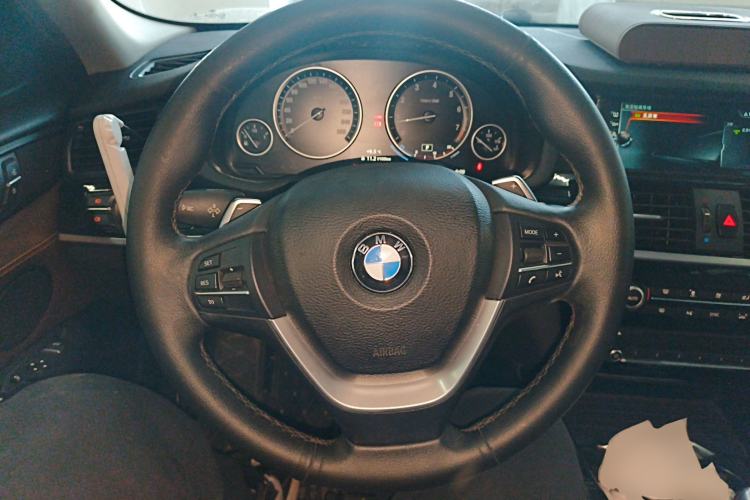 Used BMW X4 2014 xDrive20i X Design Package Steering Wheel