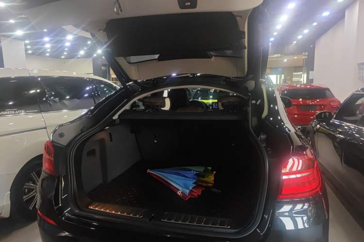 Used BMW X4 2014 xDrive20i X Design Package Trunk