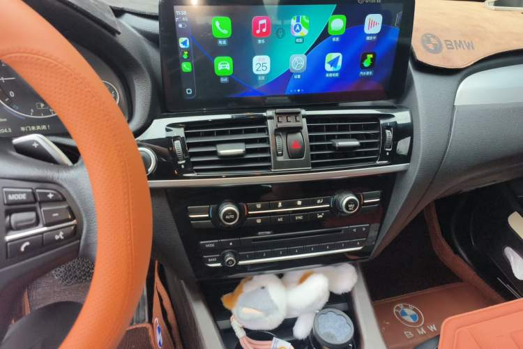 Used BMW X4 2014 xDrive28i Leading Model Audio And AC Panel
