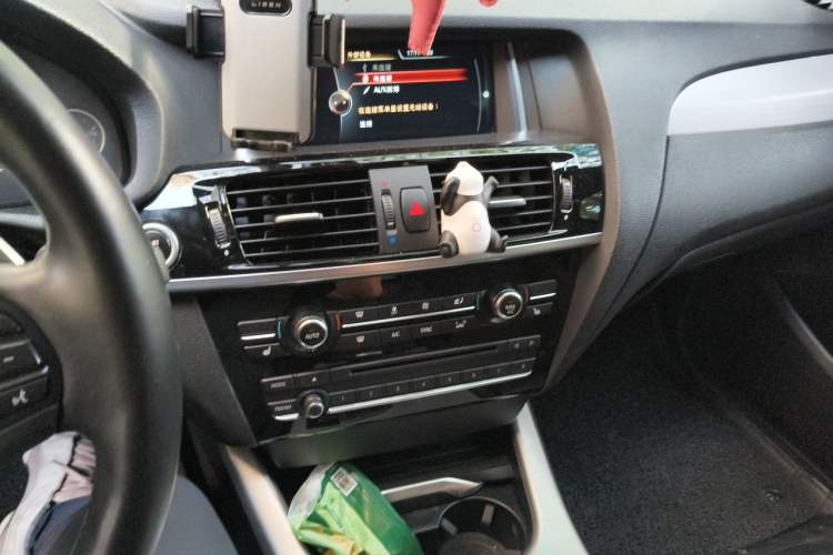 Used BMW X4 2014 xDrive28i M Sport Edition Audio And AC Panel