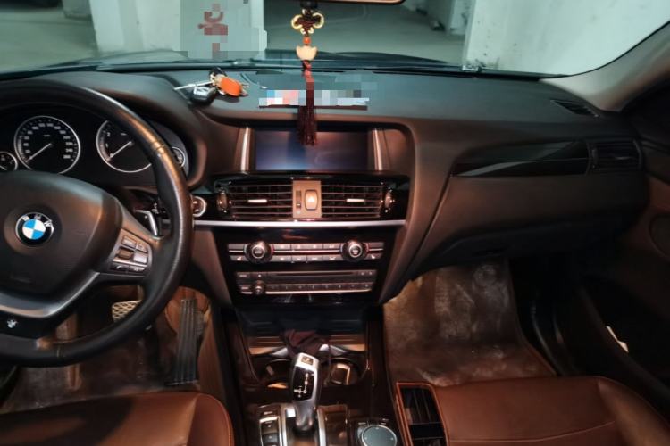 Used BMW X4 2014 xDrive20i X Design Package Center Console