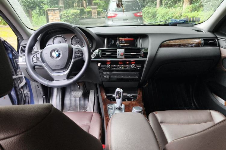 Used BMW X4 2014 xDrive20i X Design Package Center Console