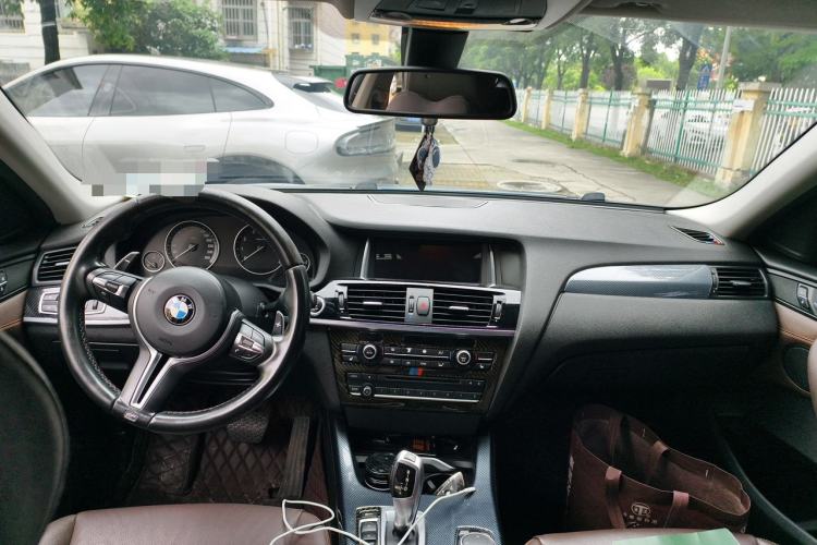 Used BMW X4 2014 xDrive20i X Design Package Center Console