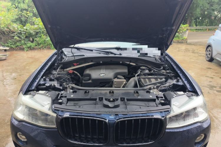 Used BMW X4 2014 xDrive28i Leading Model Engine Bay