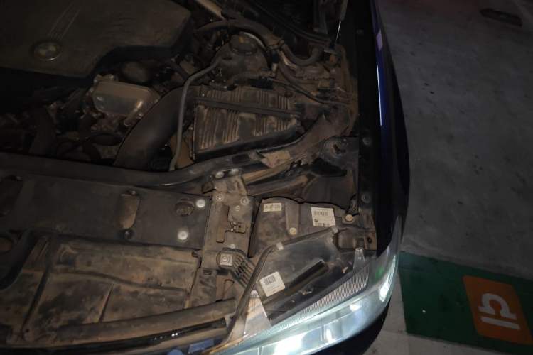 Used BMW X4 2014 xDrive20i X Design Package Engine Bay Left